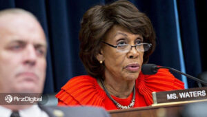 یکی از اعضای کنگره آمریکا از بایدن خواست قانونی که اجازه امانت‌داری ارزهای دیجیتال توسط بانک‌ها را می‌دهد لغو کند