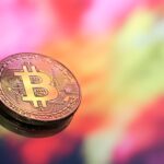 آیا اصلاح عمیقی در انتظار بیت کوین است؟ هشدار شاخص‌های آنچین!