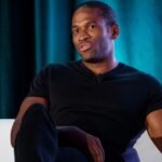 سرمایه‌گذاری به سبک حرفه‌ای‌ها! آرتور هیز چگونه در کریپتو سرمایه‌گذاری می‌کند؟