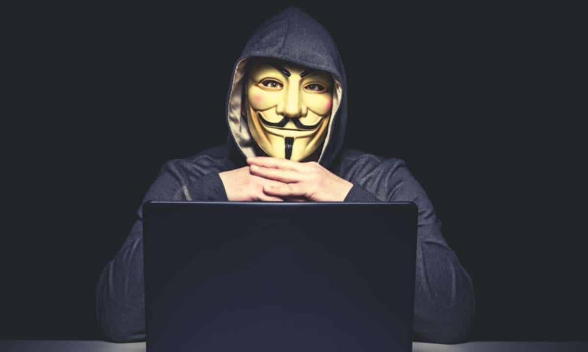 هکر GMX با دریافت ۵ میلیون دلار جایزه، ۴۰ میلیون دلار ارز دیجیتال را بازگرداند