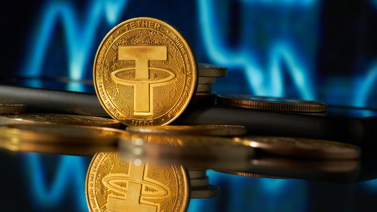 تتر (Tether) به یکی از بزرگ‌ترین خریداران طلای جهان تبدیل شده است