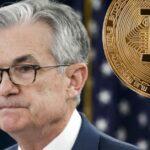 چرا عدم تغییر نرخ بهره توسط فدرال رزرو بیت کوین را به این روز انداخت؟