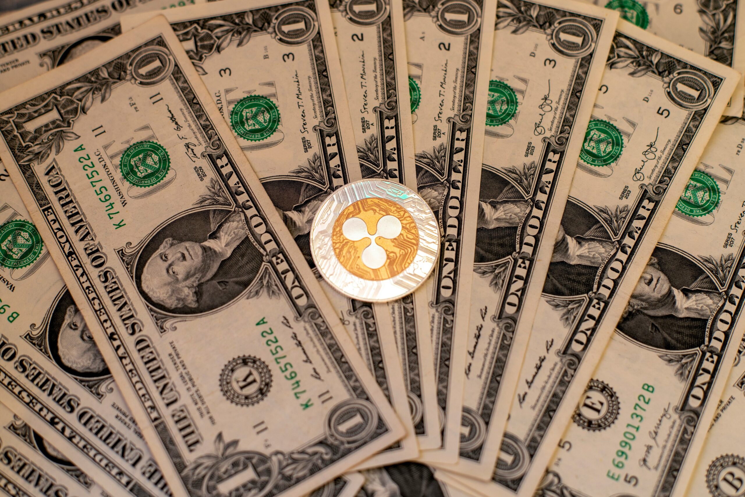 تلاش ریپل برای جذب سرمایه ۱ میلیارد دلاری جهت ایجاد خزانه استراتژیک XRP