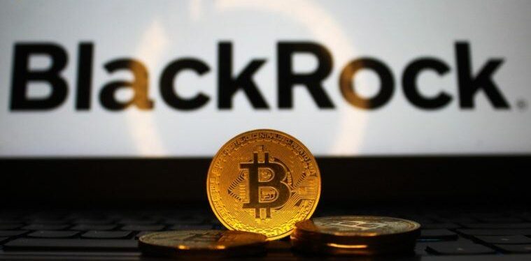 فشار فروش در بازار ETFهای کریپتویی؛ بیت کوین و اتریوم همچنان منفی ماندند