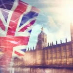 پوند با تقویت دلار افت کرد؛ نگاه بازار به فدرال رزرو و بودجه بریتانیا
