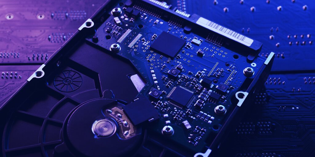 ممنوعیت ماینینگ ارزهای دیجیتال توسط یک شرکت خدمات ابری درپی افزایش تقاضا برای استخراج چیا