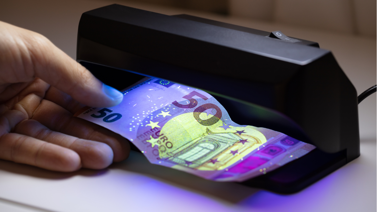 بانک مرکزی اروپا: یورو دیجیتال شفافیت را بر حریم خصوصی ارجح می‌داند