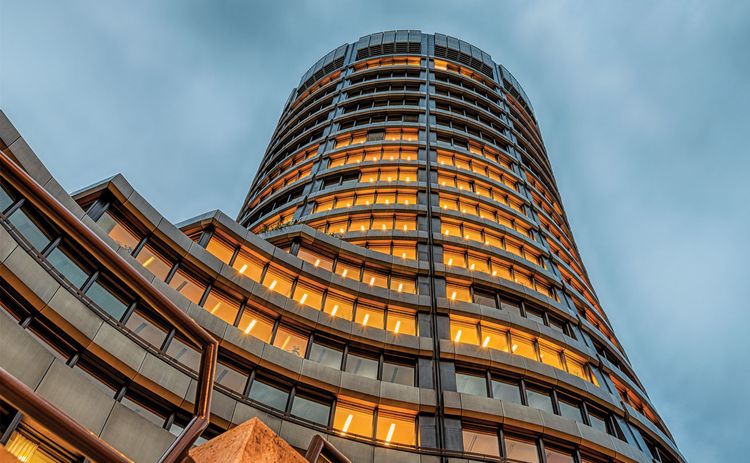 کمیته نظارت بر بانکداری بازل: بانک‌های سراسر جهان دارای ۹.۳ میلیارد دلار ارز دیجیتال هستند