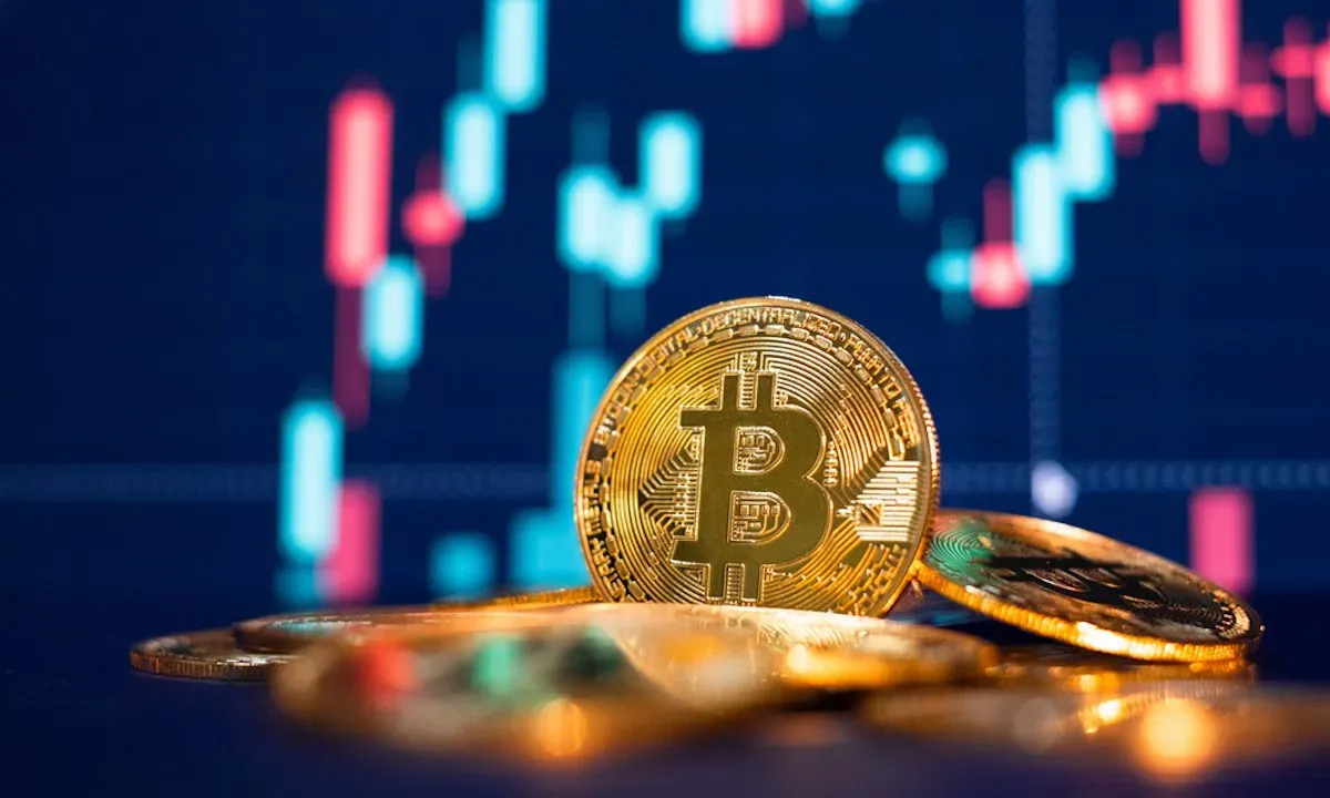 کارشناسان روسی: قیمت بیت کوین تا پایان سال ۲۰۲۵ به ۱۵۰ هزار دلار خواهد رسید