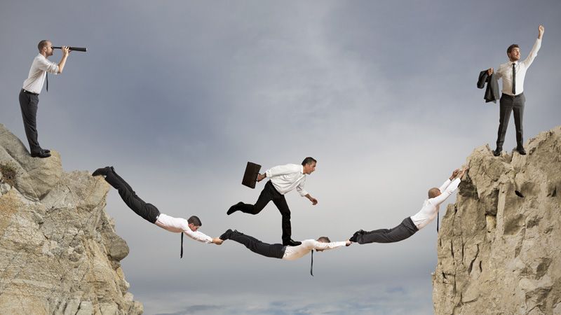 انقلاب بلاک چین، فرشته نجات یا سرآغاز هرج و مرج؟