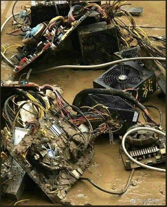 سیل چند مرکز بزرگ استخراج بیت کوین در چین را نابود کرد ! سیل چند مرکز بزرگ استخراج بیت کوین در چین را نابود کرد !