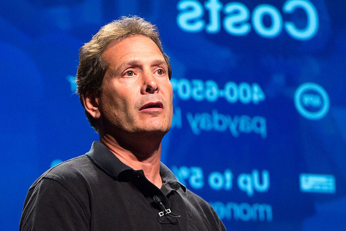 دن شولمن اولین پرداخت بیت کوین را از طریق سرویس پرداخت جدید پی‌پال انجام داد