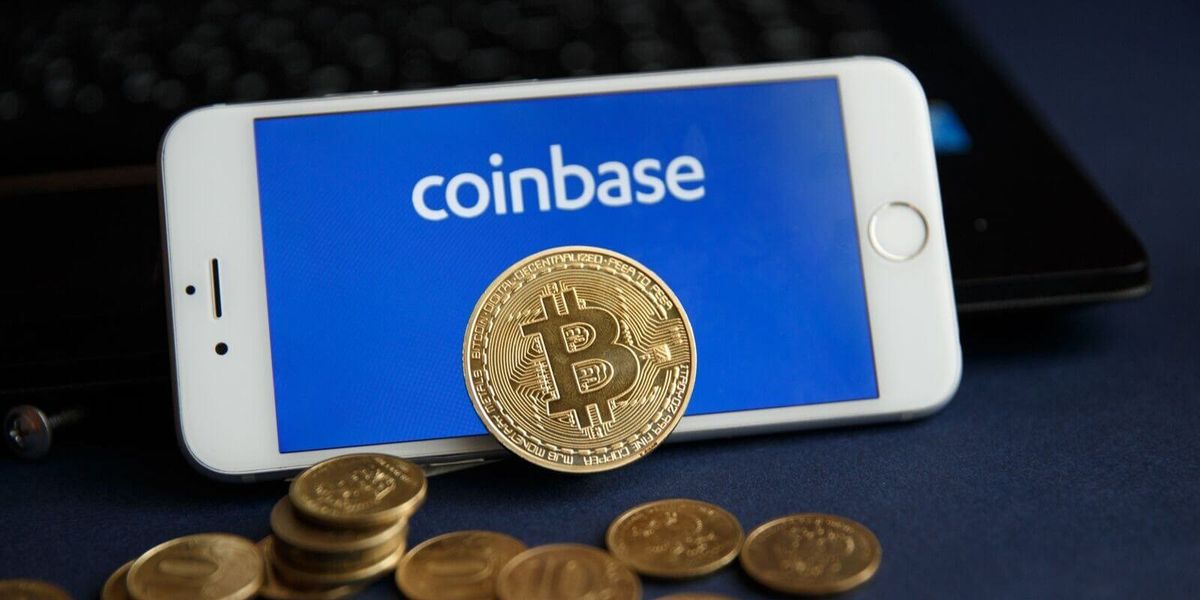 ۱ میلیارد دلار بیت کوین از صرافی کوین بیس خارج شد