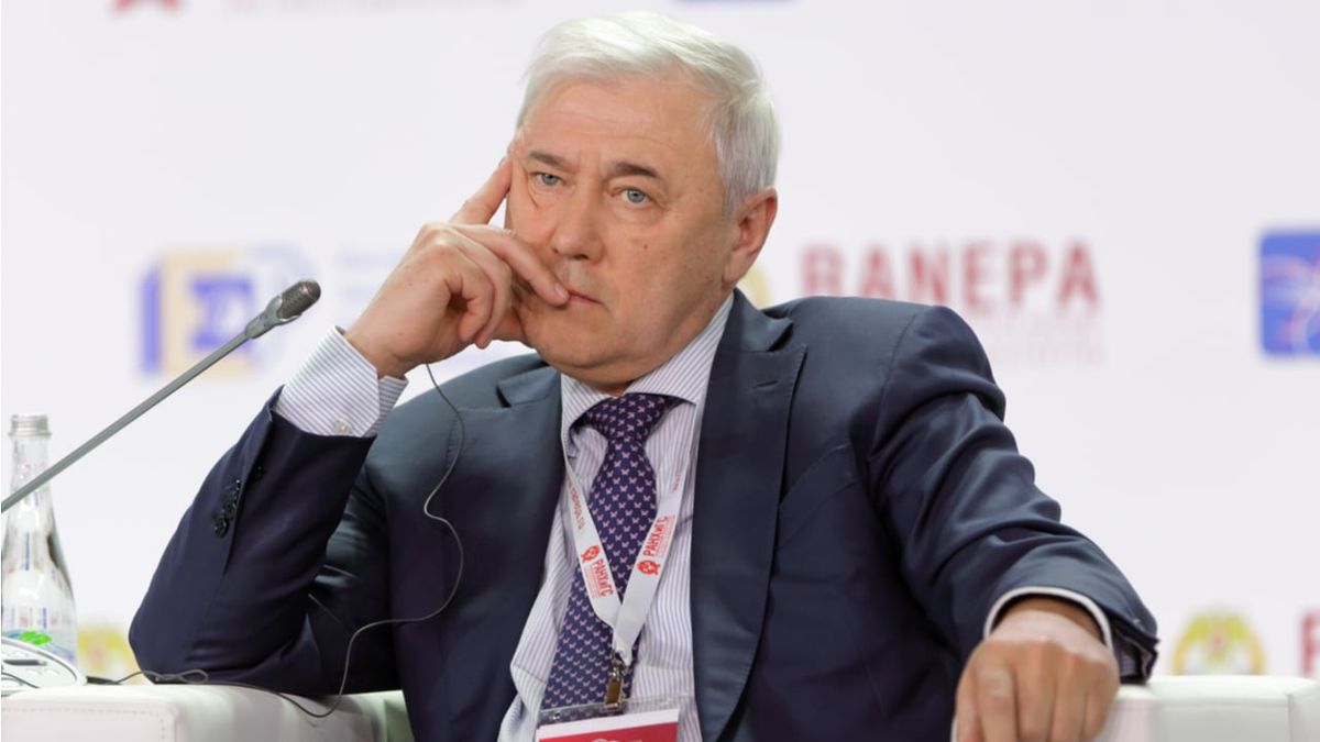 یکی از قانون‌گذاران کشور روسیه می‌گوید که به نظر او بیت کوین آینده‌ای ندارد