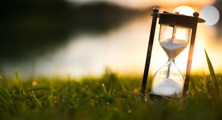 چرا مقبولیت معیاری ناعادلانه برای سنجش موفقیت برنامه‌های غیرمتمرکز است؟