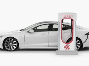 یک فرد خودروی تسلا مدل S خود را برای ماینیگ تجهیز کرده است