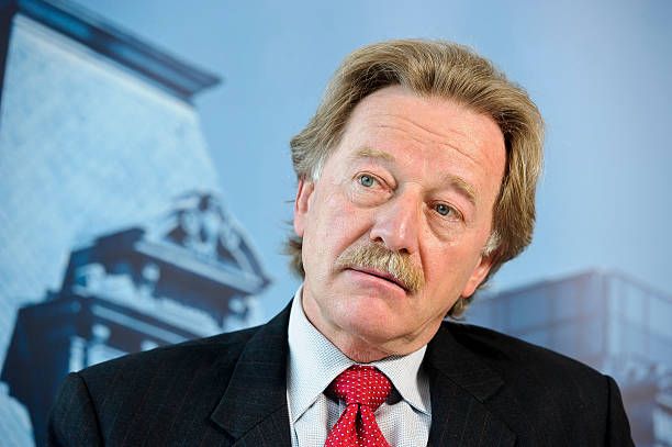 آیا بیت کوین همچنان پتانسیل 100 هزار دلاری شدن در سال 2018 را دارد ؟ آیا بیت کوین همچنان پتانسیل 100 هزار دلاری شدن در سال 2018 را دارد ؟