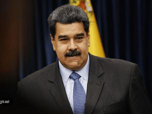 رئیس جمهور ونزوئلا خبر داد: پترو از ماه اکتبر در مبادلات بین‌المللی استفاده خواهد شد