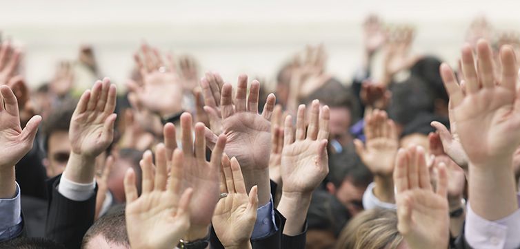 طوفان حشره و نغمه معمای سیسادا طوفان حشره و نغمه معمای سیسادا