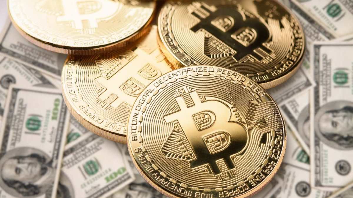 ذخایر بیت‌ کوین در صرافی‌ها به کمترین میزان در ۶ سال اخیر رسید