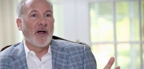 پیتر شف هشدار داد: سقوط قریب‌الوقوع دلار و جهش قیمت طلا و کالا