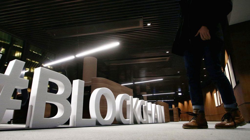 برای تمام معتادان بلاک چین: شاید این صنعت نیازمند چند دهه زمان برای بلوغ باشد برای تمام معتادان بلاک چین: شاید این صنعت نیازمند چند دهه زمان برای بلوغ باشد