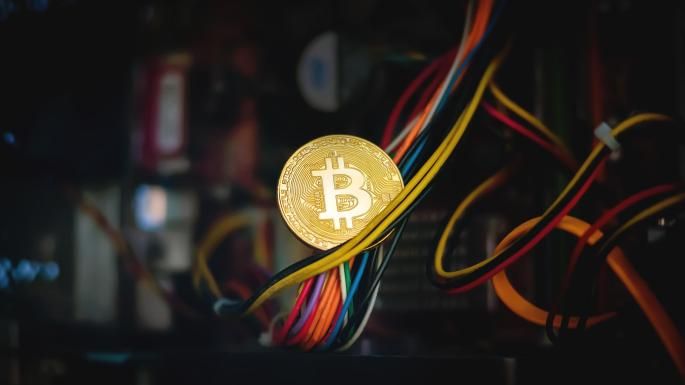 انرژی تجدیدپذیر برای حل مشکل پایداری بیت کوین کافی نیست!