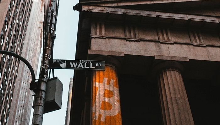 چرا افزایش قیمت اخیر بیت کوین با رشدهای قبلی آن متفاوت است؟ چرا افزایش قیمت اخیر بیت کوین با رشدهای قبلی آن متفاوت است؟