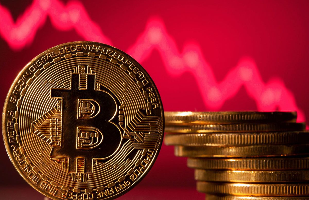 سقوط قیمت بیت کوین به پایینترین سطح در یک ماه گذشته