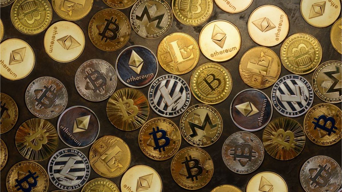 نرخ تسلط بیت کوین به ۳۸ درصد کاهش یافت؛ افزایش سهم آلت کوینها در بازار ارزهای دیجیتال