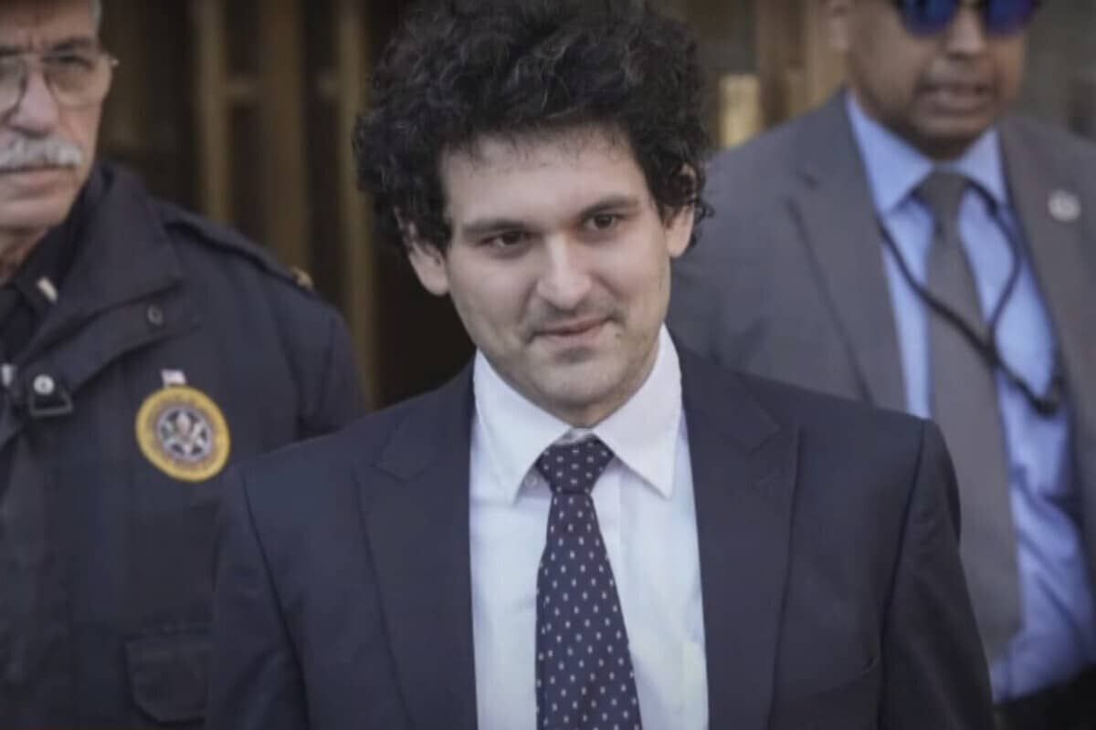 توصیه سم بنکمن فرید به نگهبانان زندان: روی سولانا سرمایه‌گذاری کنید