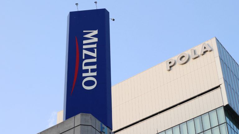 نظرسنجی بزرگ: ۲۴ میلیارد دلار از چک‌های کمک مالی در آمریکا ممکن است برای خرید بیت کوین خرج شود