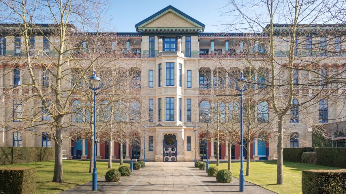 راه‌اندازی پروژه تحقیقاتی دارایی‌های دیجیتال در مرکز امور مالی آلترناتیو کمبریج با مشارکت ۱۶ بانک، شرکت و نهاد