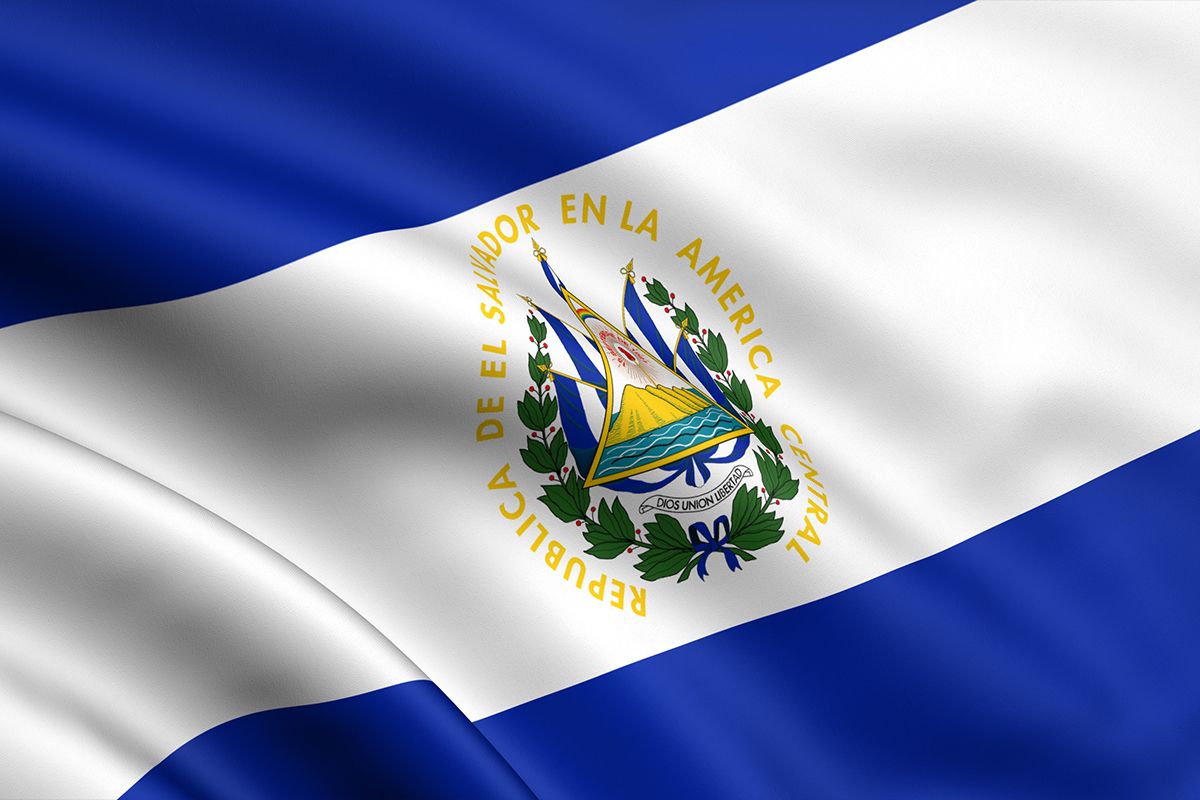 رئیس جمهور السالوادور در توییترش استیو هانکه را به تمسخر گرفت