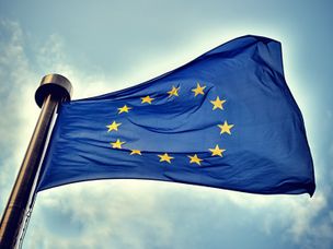 اتحادیه اروپا با کمک استارت‌آپ‌ اتریوم، مرکز بررسی بلاک‌چین را راه اندازی می‌کند