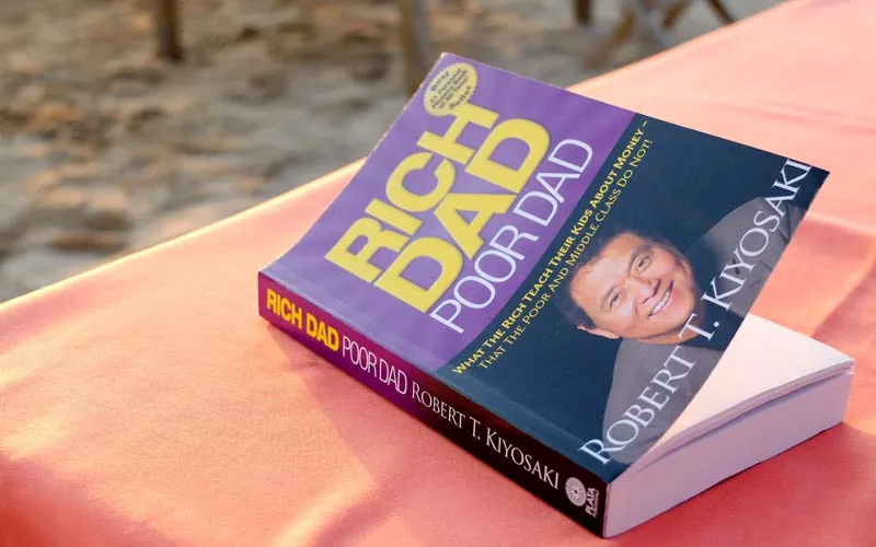 نویسندهی کتاب «پدر پولدار، پدر فقیر»: بیت کوین جایگزین دلار میشود! نویسندهی کتاب «پدر پولدار، پدر فقیر»: بیت کوین جایگزین دلار میشود!