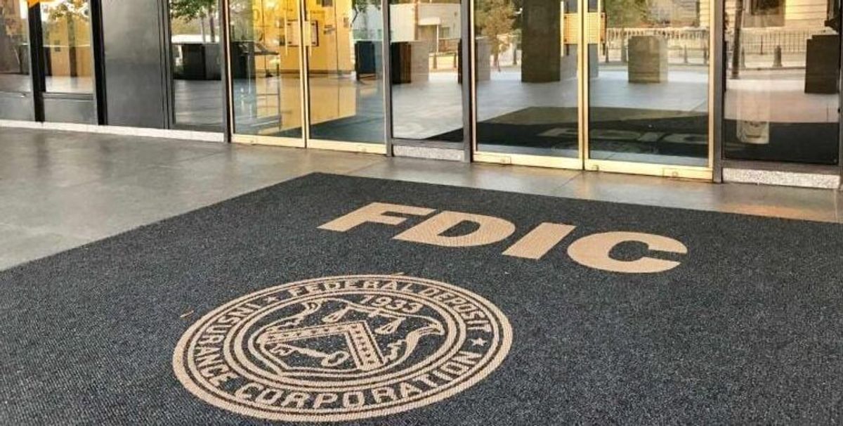 گزارش FDIC درباره نقش کلیدی فعالان کریپتو در سقوط سریع بانک‌های آمریکا