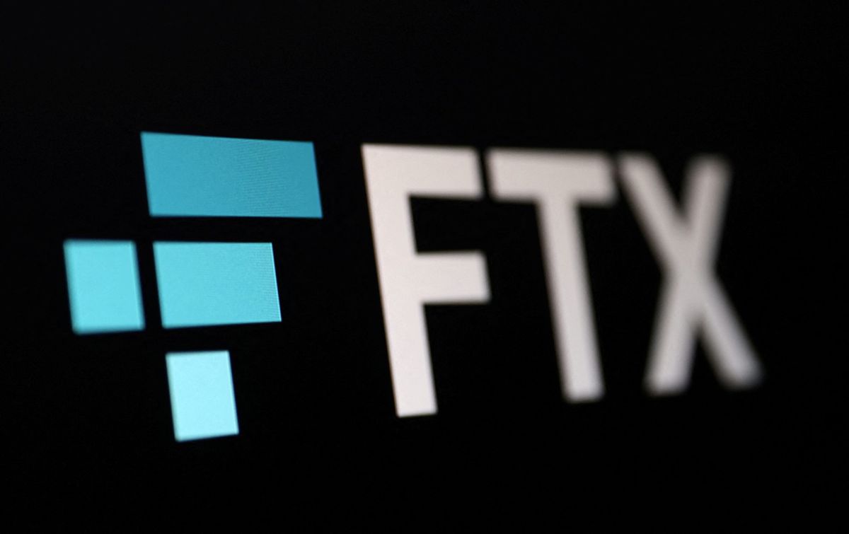 شواهد نشان می‌دهد صرافی FTX به‌تازگی هک شده است