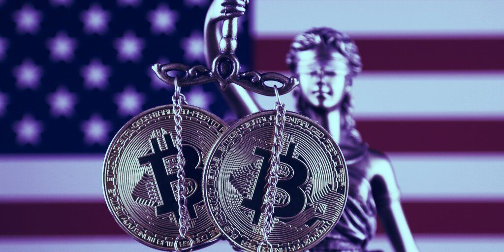 هشدار SEC و CFTC درباره ریسک‌های معاملات آتی بیت کوین