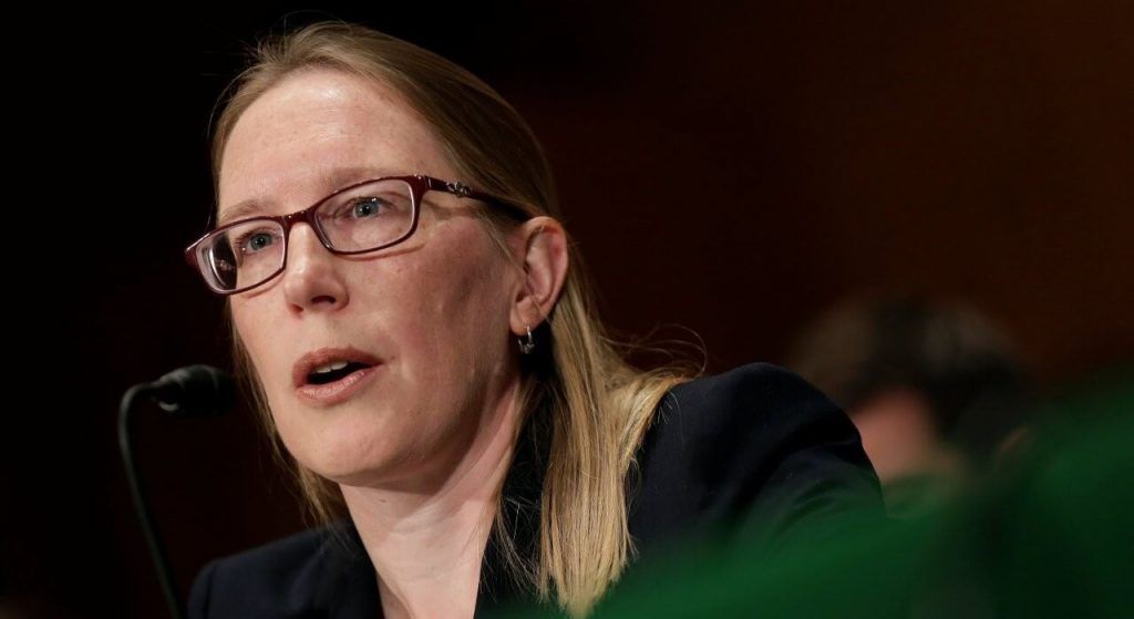 اعلام تصمیم‌گیری درباره ETF بیت کوین تا فوریه 2019 به تعویق افتاد