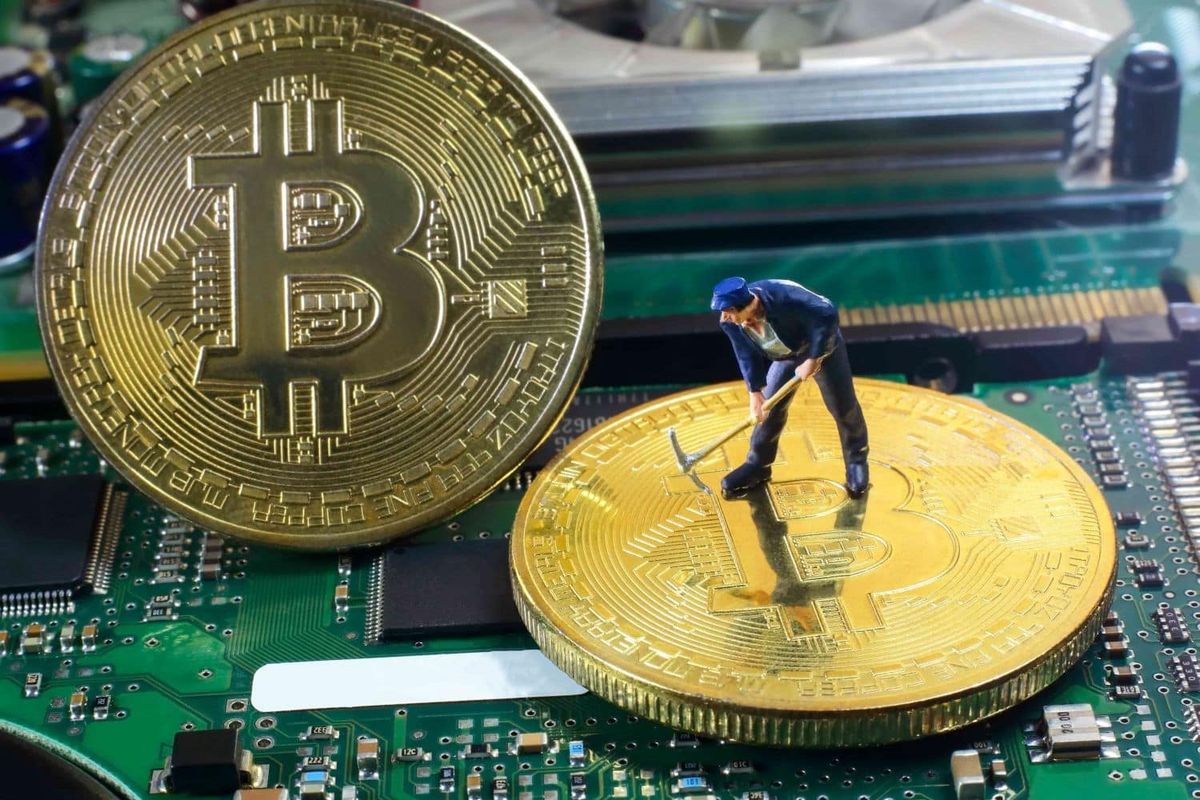 سختی استخراج بیت کوین برای اولین بار در سال ۲۰۲۱ کاهش یافت