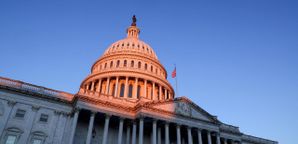 دونالد ترامپ لایحه پایان طولانی‌ترین تعطیلی دولت در تاریخ آمریکا را امضا کرد