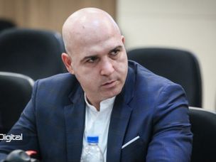 رئیس کانون صرافان: خرید و فروش ارز دیجیتال توسط صرافی‌ها غیرقانونی است