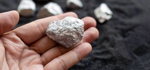 قیمت هر گرم نقره در ایران طی یک هفته ۵۸ هزار تومان گران‌تر شد