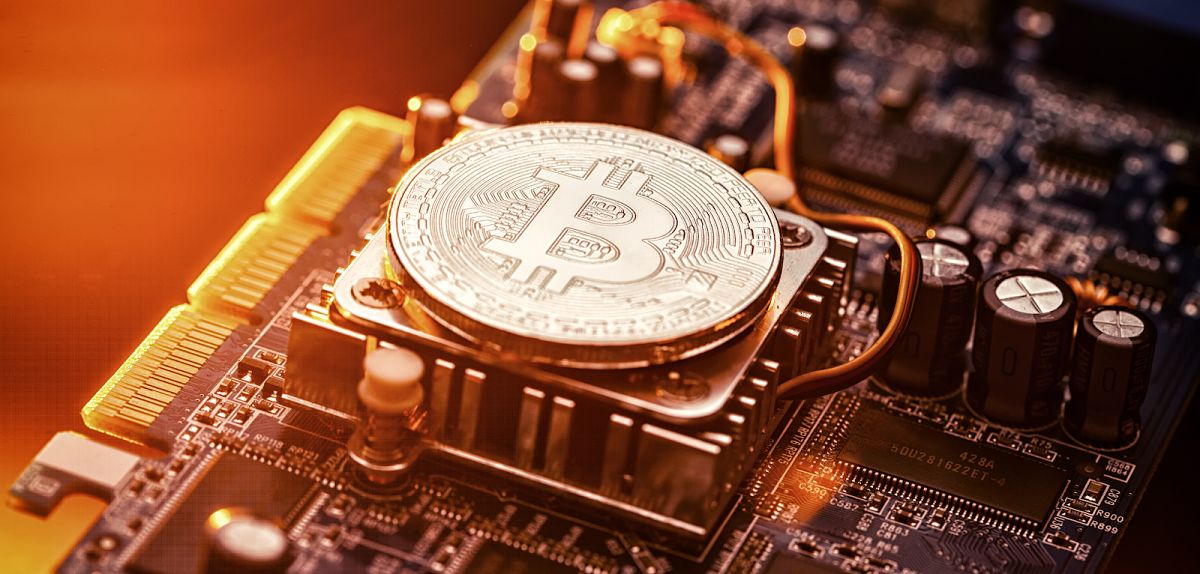 سختی استخراج بیت‌ کوین پس از ۴ افزایش متوالی، به زودی کاهش می‌يابد!