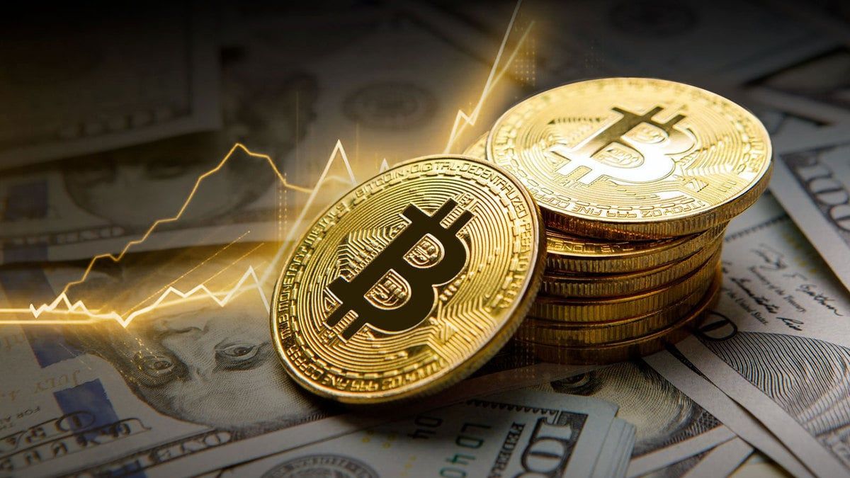 قیمت بیت‌کوین برای نخستین بار در سه سال گذشته به بالای ۵۳ هزار دلار رسید
