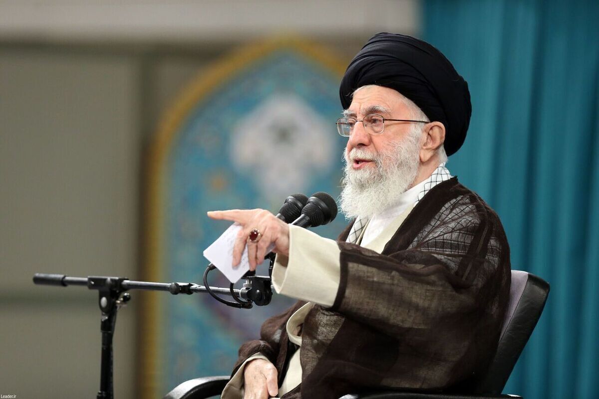رهبر انقلاب: حوزههای علمیه باید در خصوص ارزهای دیجیتال نظر بدهند