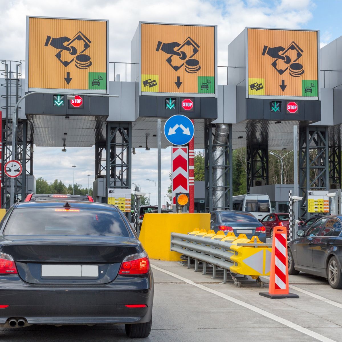 صرافی Hitbtc برای هماهنگی با کارمزدهای بالای بیت کوین، هزینه شارژ ولت را افزایش داد