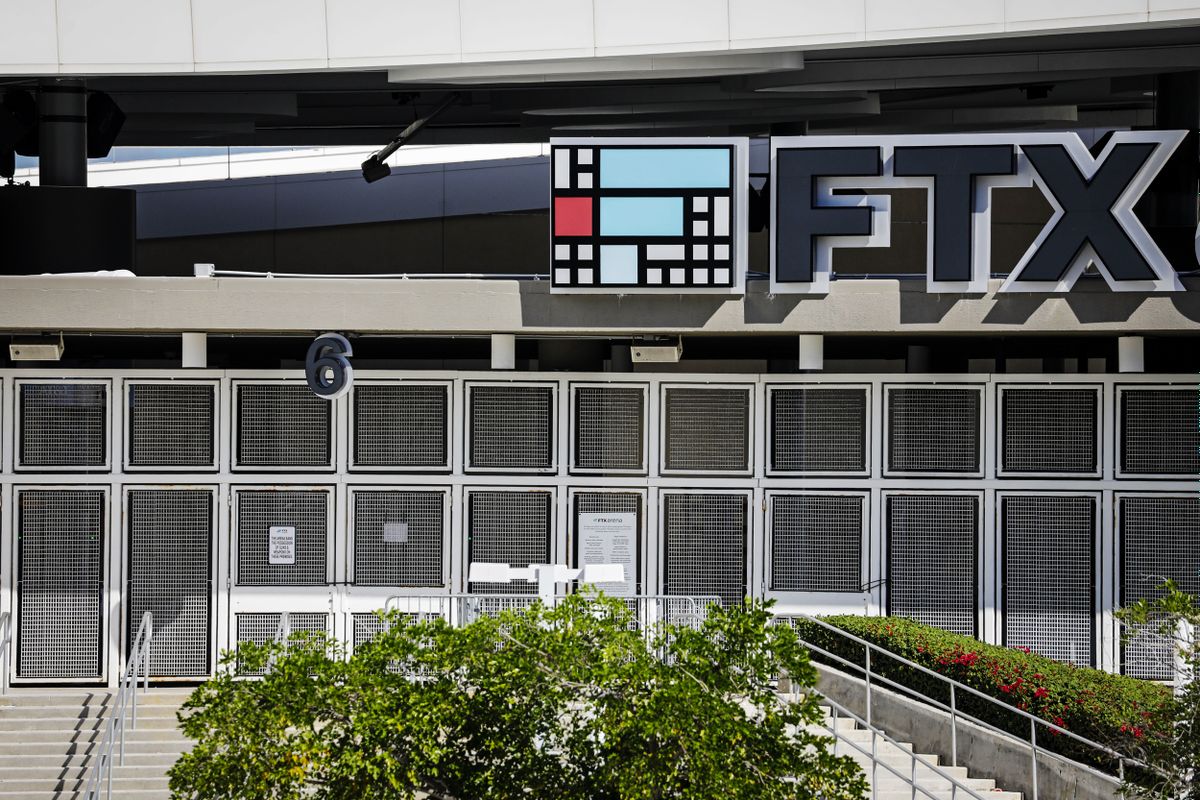 رویترز: صرافی FTX و پدرومادر سم بنکمن فرید، ۱۲۱میلیون دلار ملک در باهاما خریداری کردهاند