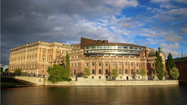 بانک مرکزی سوئد برای اجرای مرحله دوم آزمایش کرون الکترونیک، بازیگران بازارهای مالی را به همکاری دعوت کرد